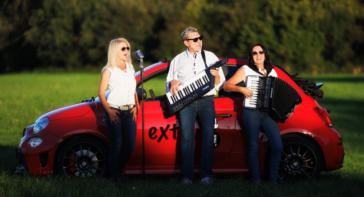 Mittel White singen ok2 cut